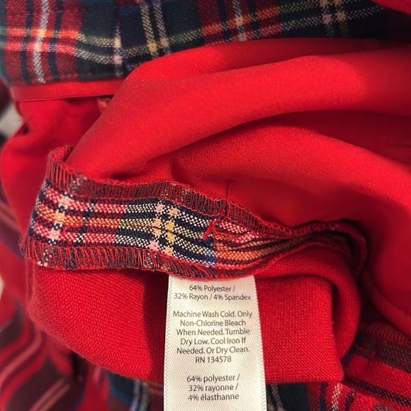 NWT Vineyard Vines Jolly Plaid Ruffle Cocktail Pant Calypso Red - Picture 5 of 8